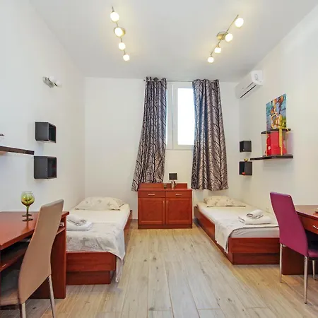 Apartment Campus *