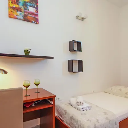 Apartment Campus *